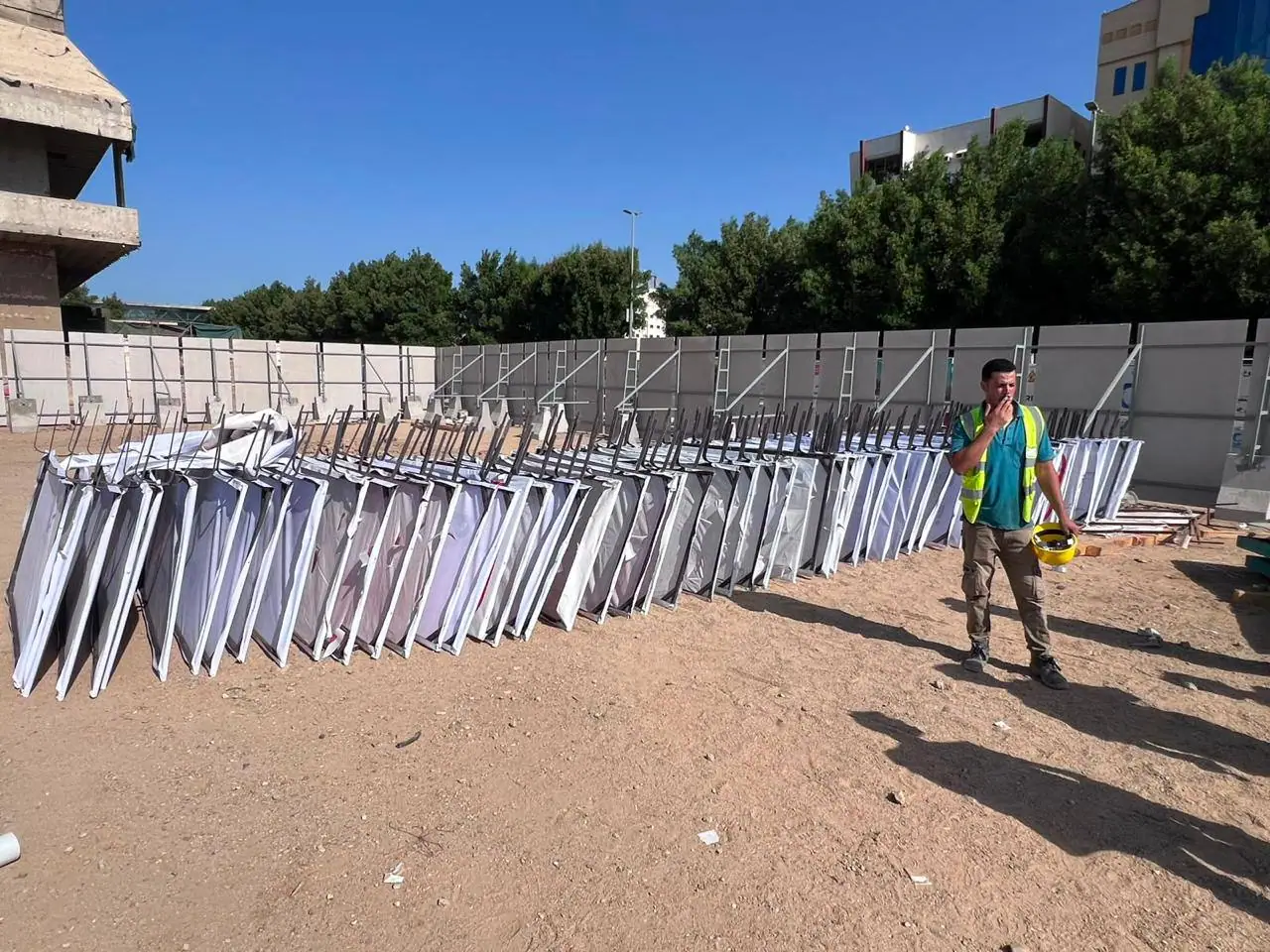 حفريات وتمديد خطوط شبكات مياه بأقطار 400 ملم فأكبر